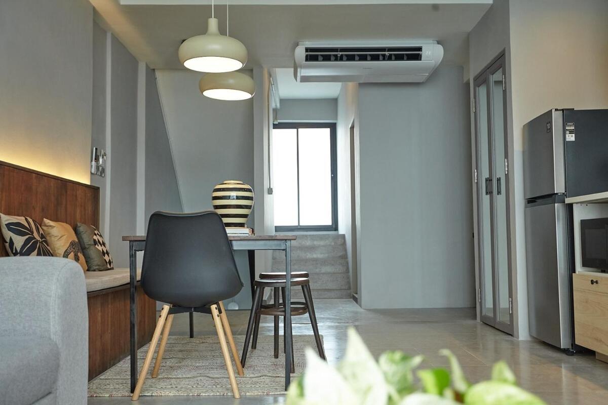 Spacious Duplex 2 Bedroom Max 6 Guests - 3 Min Walk To Bts Nana Apartment *