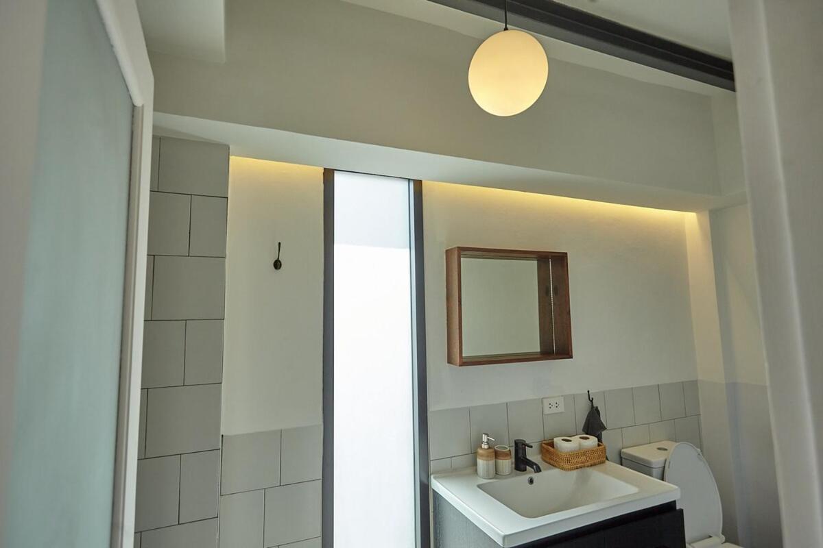 Apartment Spacious Duplex 2 Bedroom Max 6 Guests - 3 Min Walk To Bts Nana Bangkok